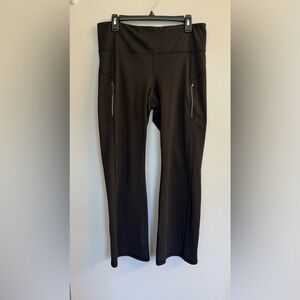 Athleta Women’s XL Black Rainier Bootcut Pant Winter Workout Running Pants Ski
